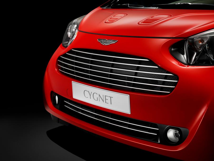 Детали экстерьера Aston Martin Cygnet 2011 года  (UK) (фото 4 из 19)